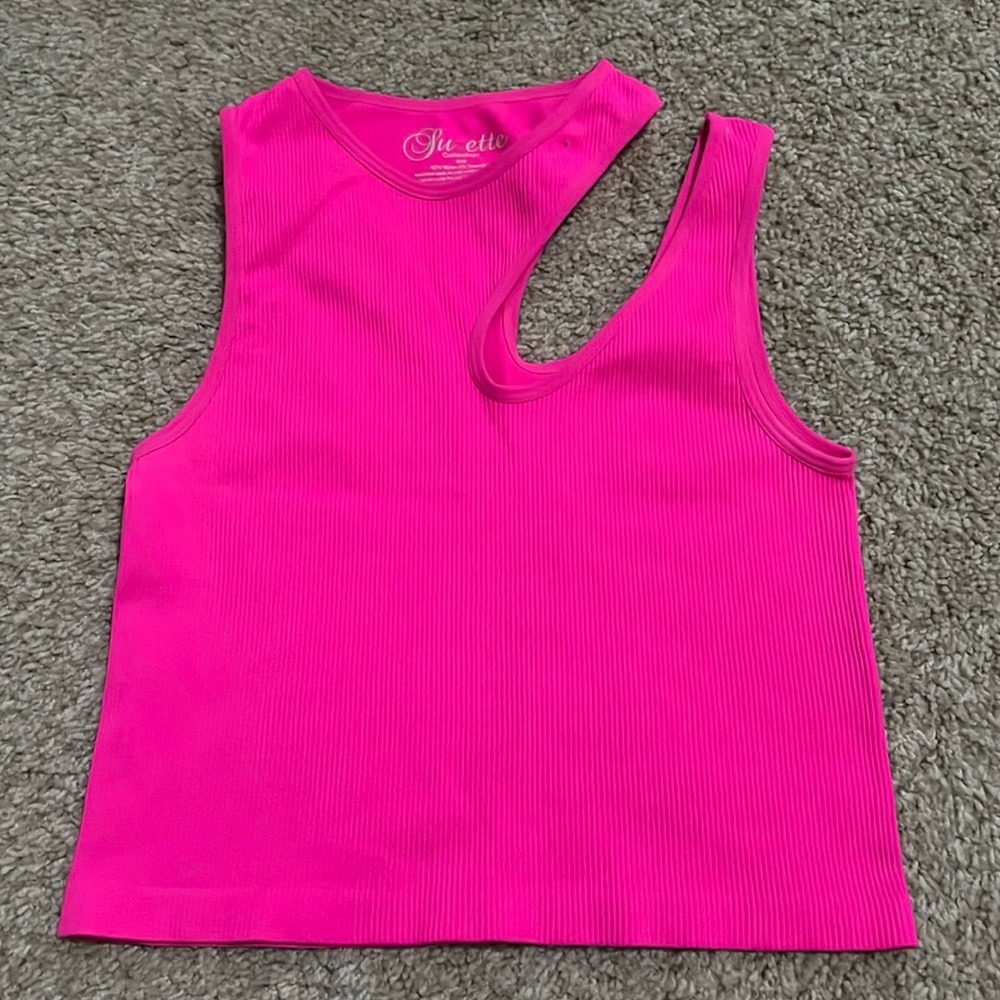 Pink tank